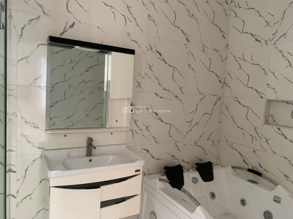 Self Contain (massive Studio), Ikota Villa Estate, Lekki, Lagos, Self Contain (single Rooms) for Rent