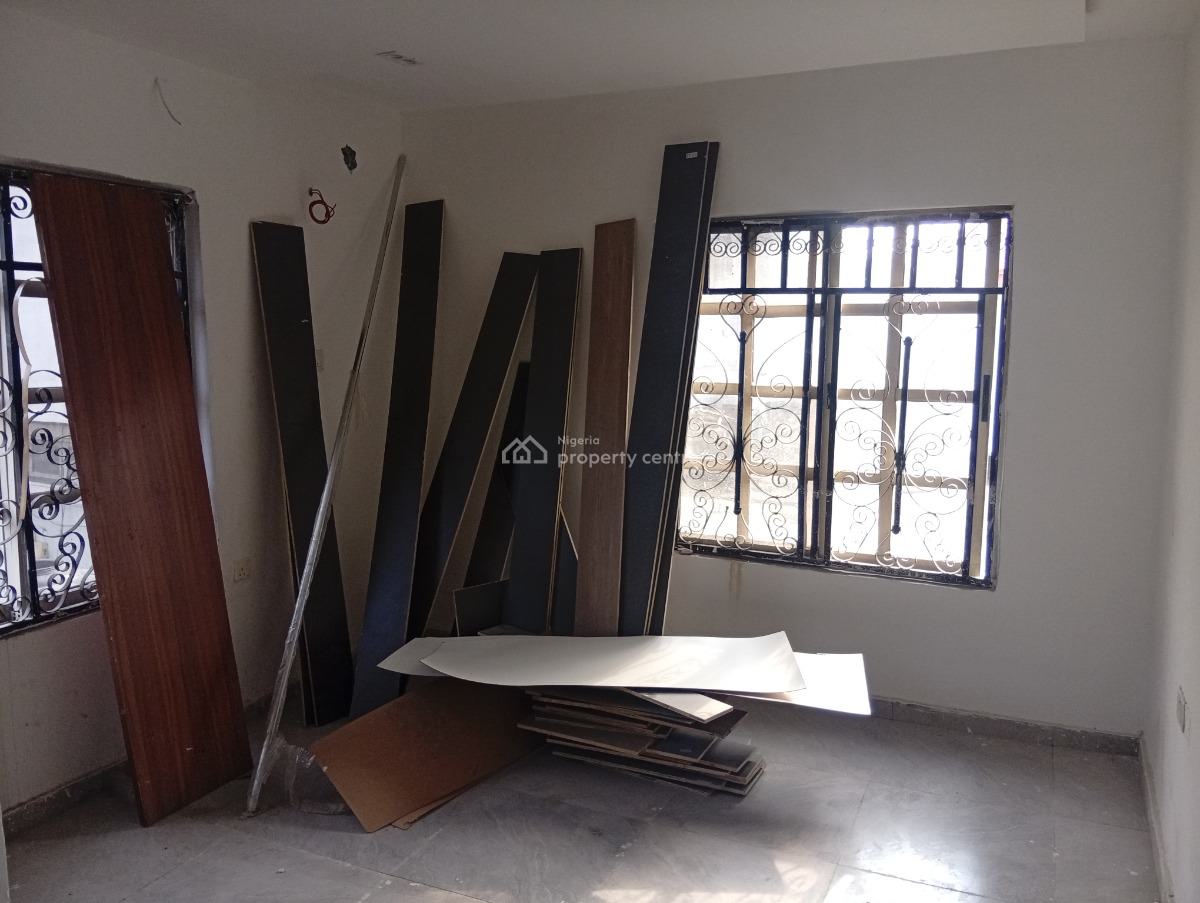 Self Serviced 1 Bedroom Flat in Lekki Phase 1, Lekki Phase 1, Lekki Phase 1, Lekki, Lagos, Mini Flat (room and Parlour) for Rent