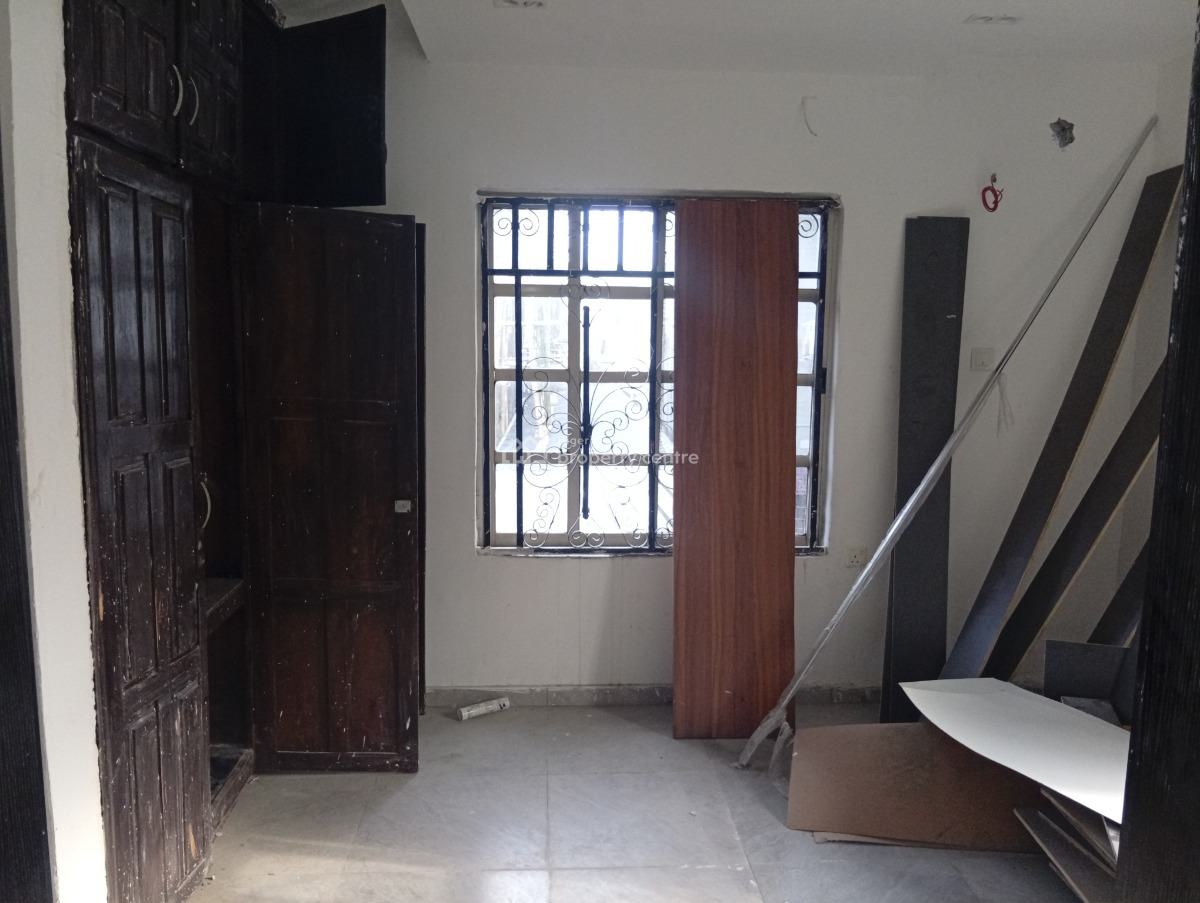 Self Serviced 1 Bedroom Flat in Lekki Phase 1, Lekki Phase 1, Lekki Phase 1, Lekki, Lagos, Mini Flat (room and Parlour) for Rent