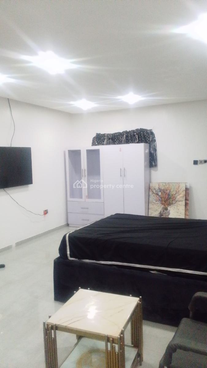 a Spacious Furnished Room Studio Apartment, Chevron Drive Paradise 3 Estate Chevron, Lekki, Lagos, Self Contain (single Rooms) for Rent