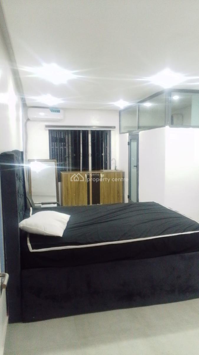 a Spacious Furnished Room Studio Apartment, Chevron Drive Paradise 3 Estate Chevron, Lekki, Lagos, Self Contain (single Rooms) for Rent