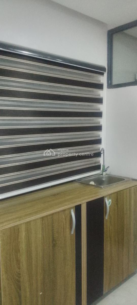 a Spacious Furnished Room Studio Apartment, Chevron Drive Paradise 3 Estate Chevron, Lekki, Lagos, Self Contain (single Rooms) for Rent