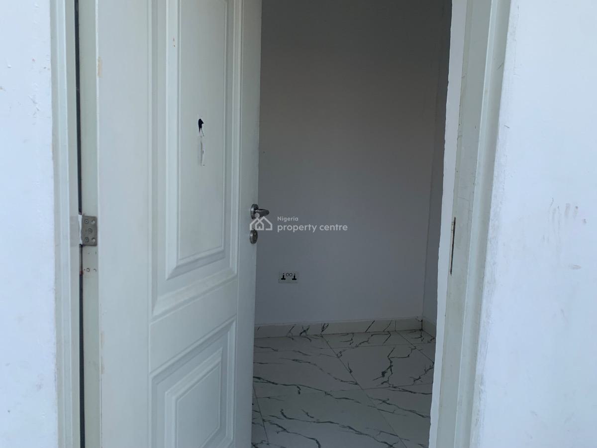 Bq, Ikota Villa Estate, Lekki, Lagos, Self Contain (single Rooms) for Rent
