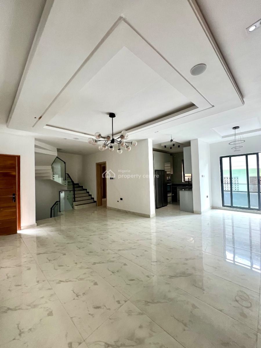 Well Built 4bedroom Terrace Duplex with a Bq, Lekki Phase 1, Lekki, Lagos, Terraced Duplex for Sale