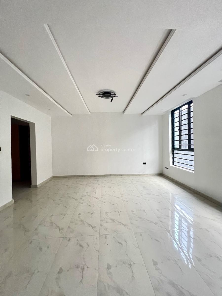 Well Built 4bedroom Terrace Duplex with a Bq, Lekki Phase 1, Lekki, Lagos, Terraced Duplex for Sale