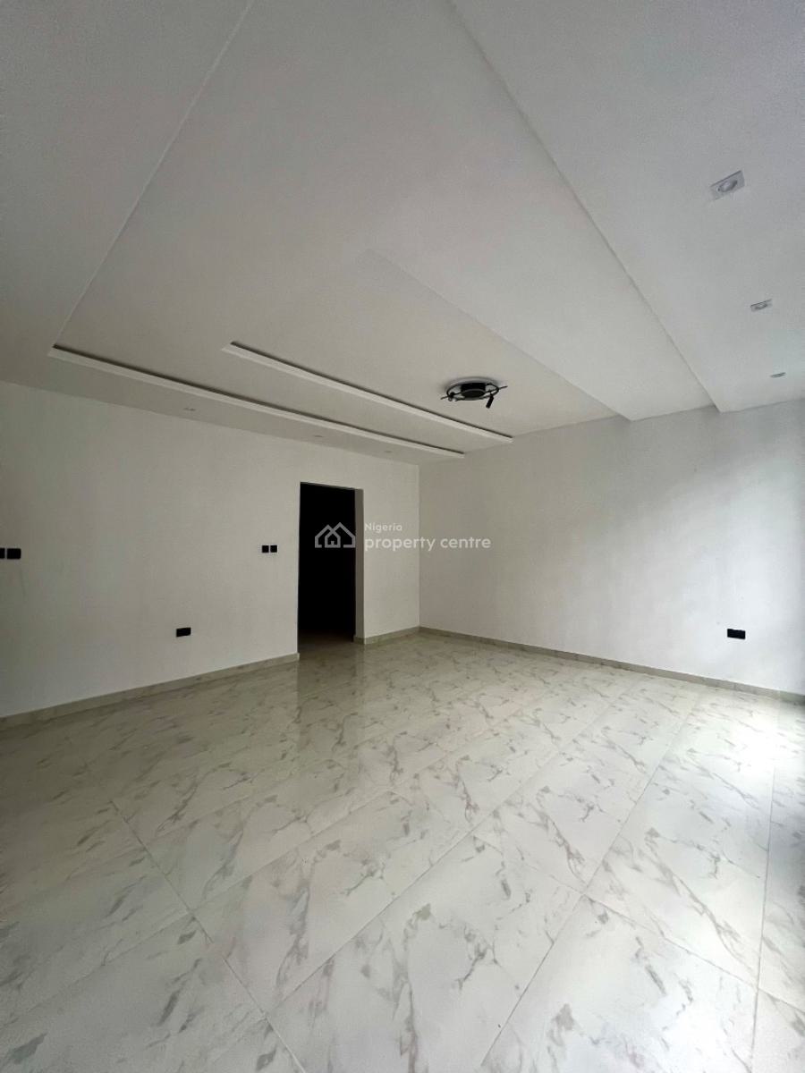 Well Built 4bedroom Terrace Duplex with a Bq, Lekki Phase 1, Lekki, Lagos, Terraced Duplex for Sale