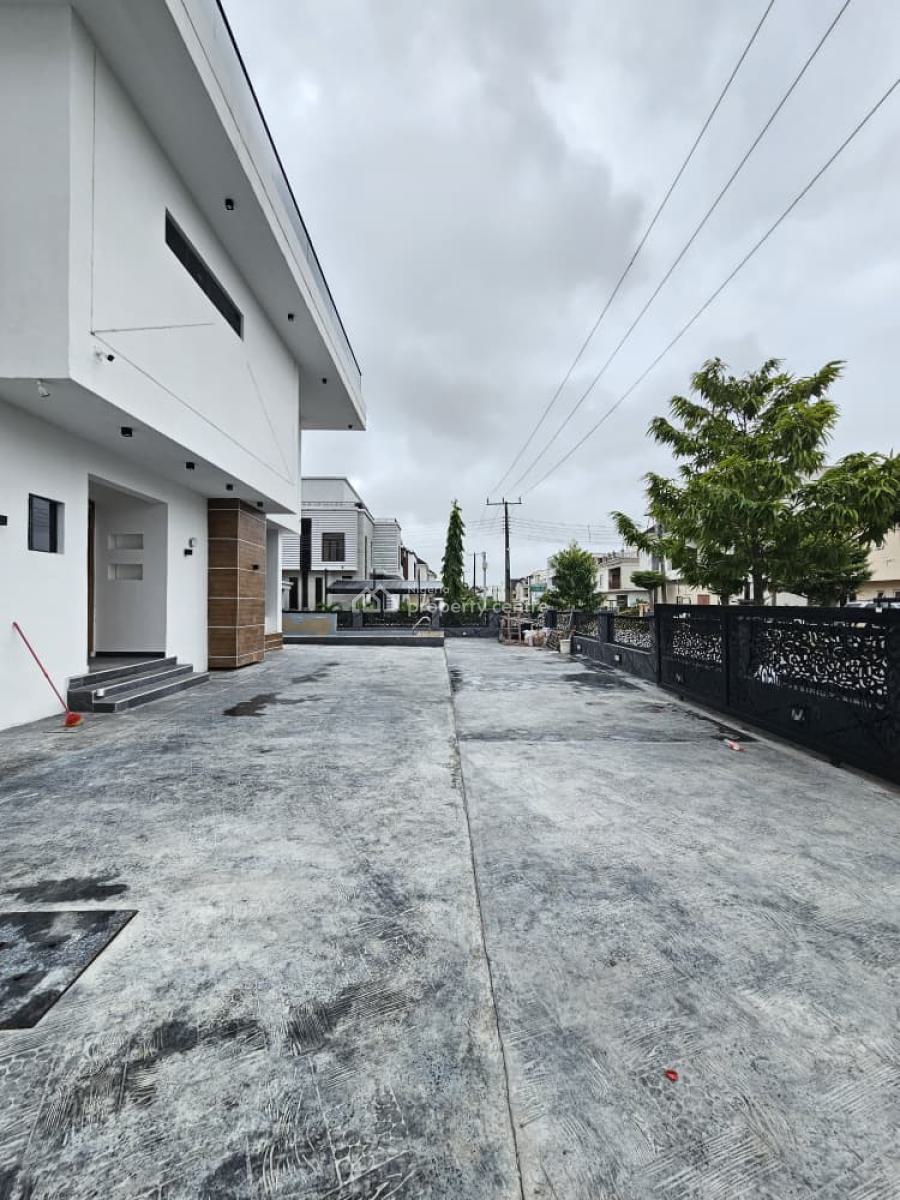 Contemporary Spacious 5 Bedroom Fully Detached Duplex with Bq, Osapa, Lekki, Lagos, Detached Duplex for Sale