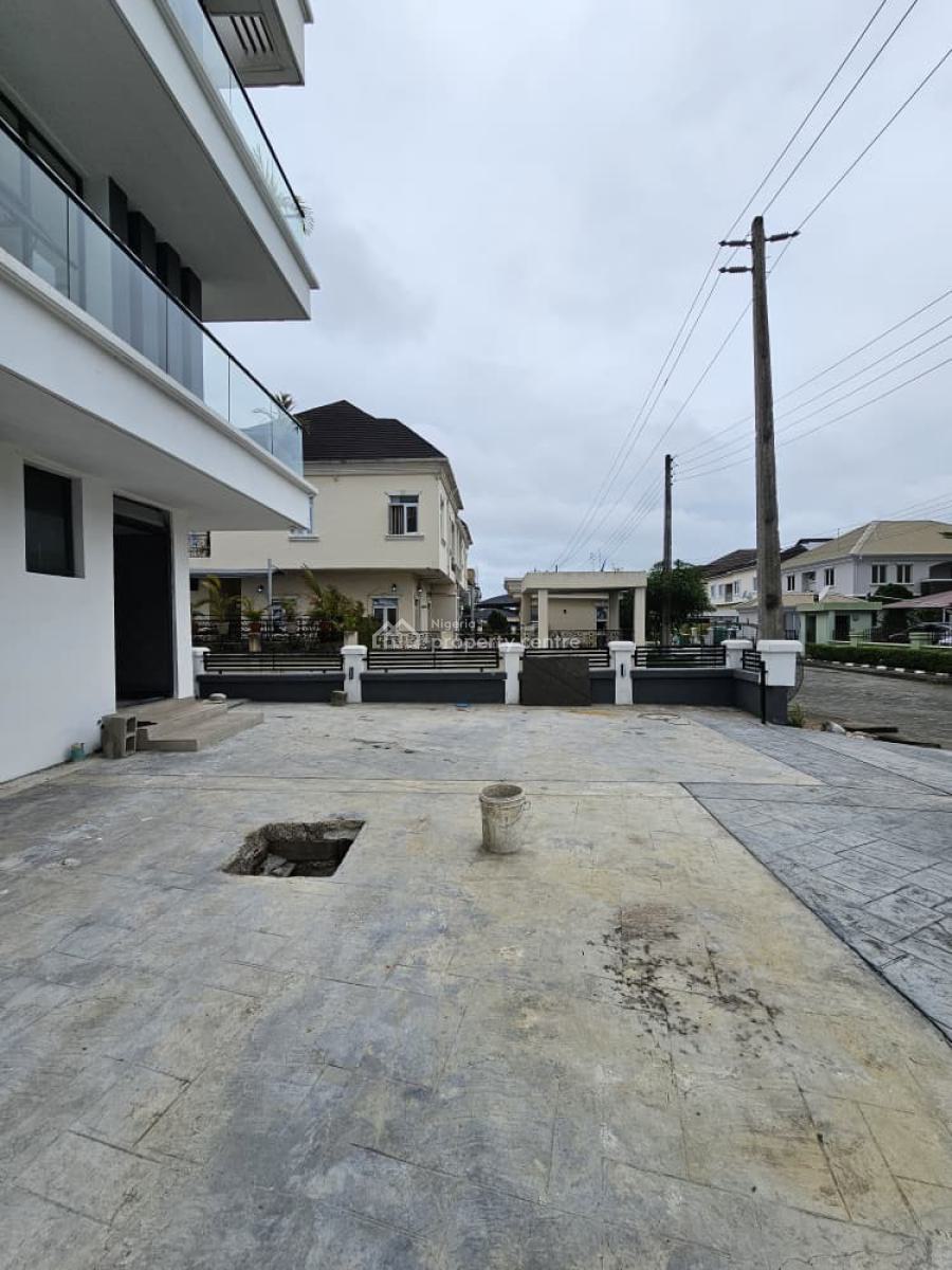 Contemporary Spacious 5 Bedroom Fully Detached Duplex with Bq, Osapa, Lekki, Lagos, Detached Duplex for Sale