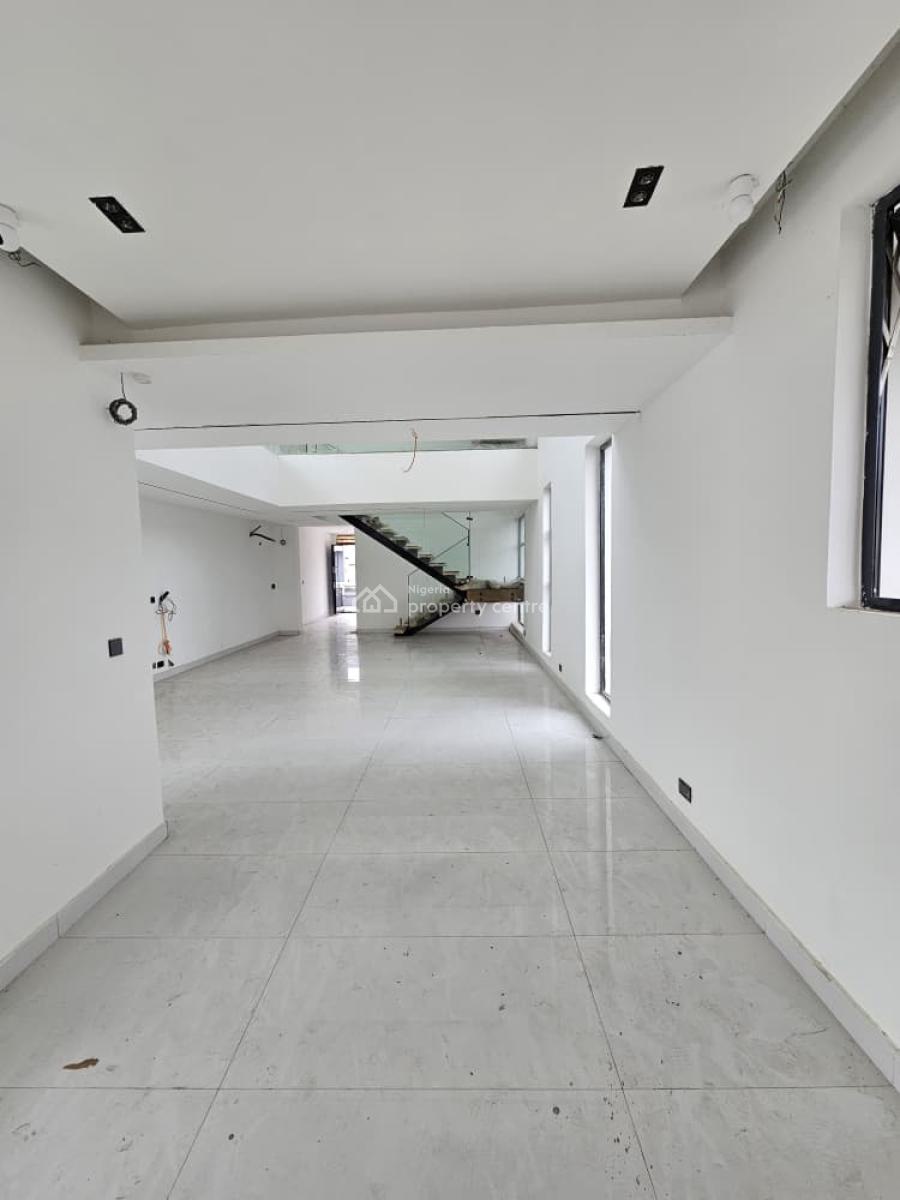 Contemporary Spacious 5 Bedroom Fully Detached Duplex with Bq, Osapa, Lekki, Lagos, Detached Duplex for Sale