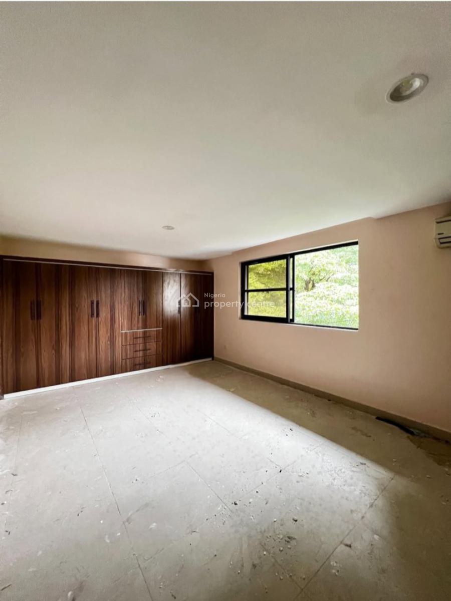 Spacious 3 Bedroom Flat with Bq,swimming Pool and Gym, Off Thompson Avenue, Old Ikoyi, Ikoyi, Lagos, Flat / Apartment for Rent