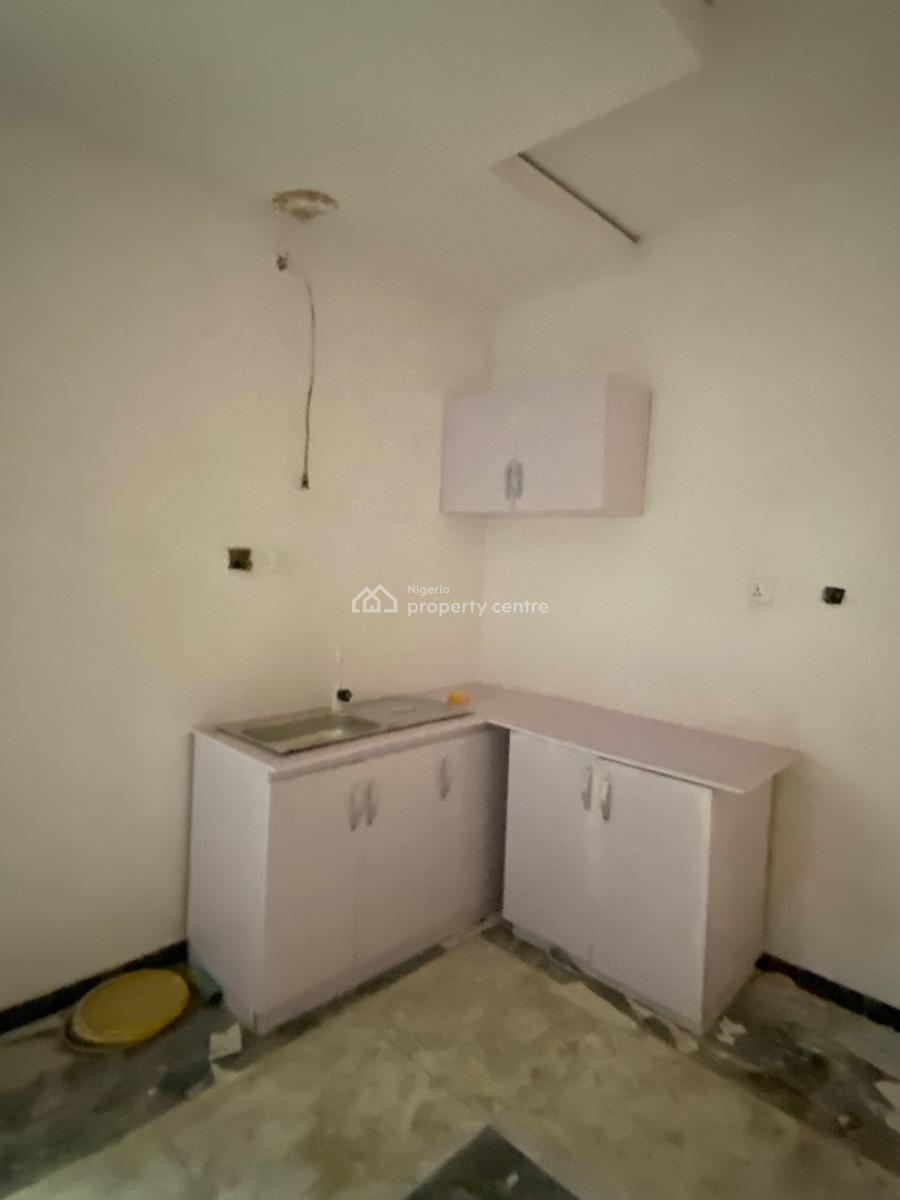 Luxury Spacious Mini Flat with Open Plan Kitchen Ground Floor, Chevron , Lekki, Lekki, Lagos, Mini Flat (room and Parlour) for Rent