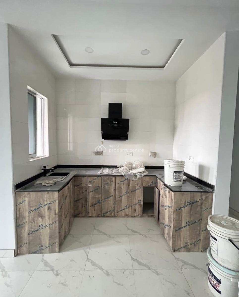 Lovely 2 Bedroom Apartment, Agungi, Agungi, Lekki, Lagos, Block of Flats for Sale