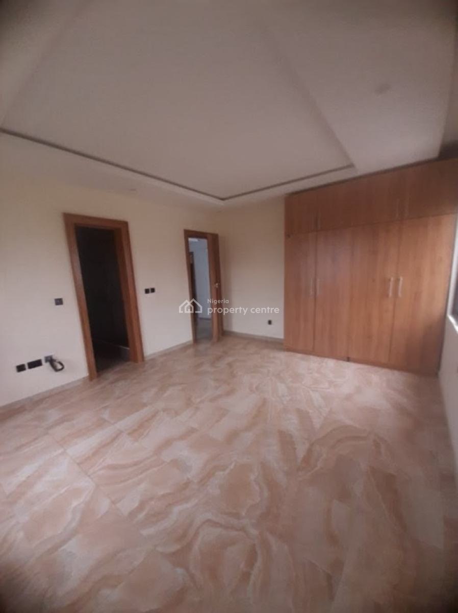 New 2bedroom Flat Upstairs with Elevator, Off Admiralty Way, Lekki Phase 1, Lekki, Lagos, Flat / Apartment for Rent