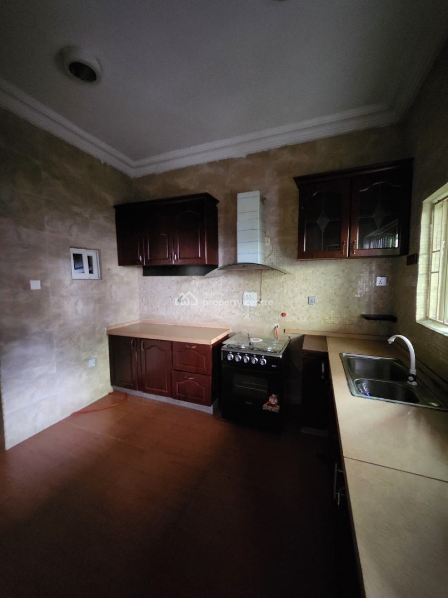 3 Bedroom Terrace Duplex, Osapa, Lekki, Lagos, Terraced Duplex for Rent