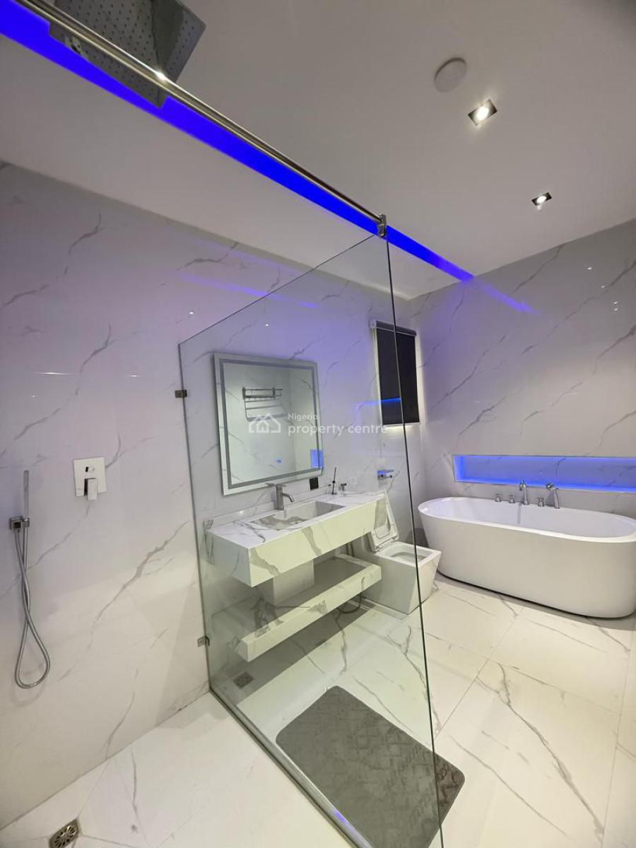 5 Bedroom( Self Compound) with Cinema & Ps5, Adeniyi Jones, Ikeja, Lagos, Flat / Apartment Short Let