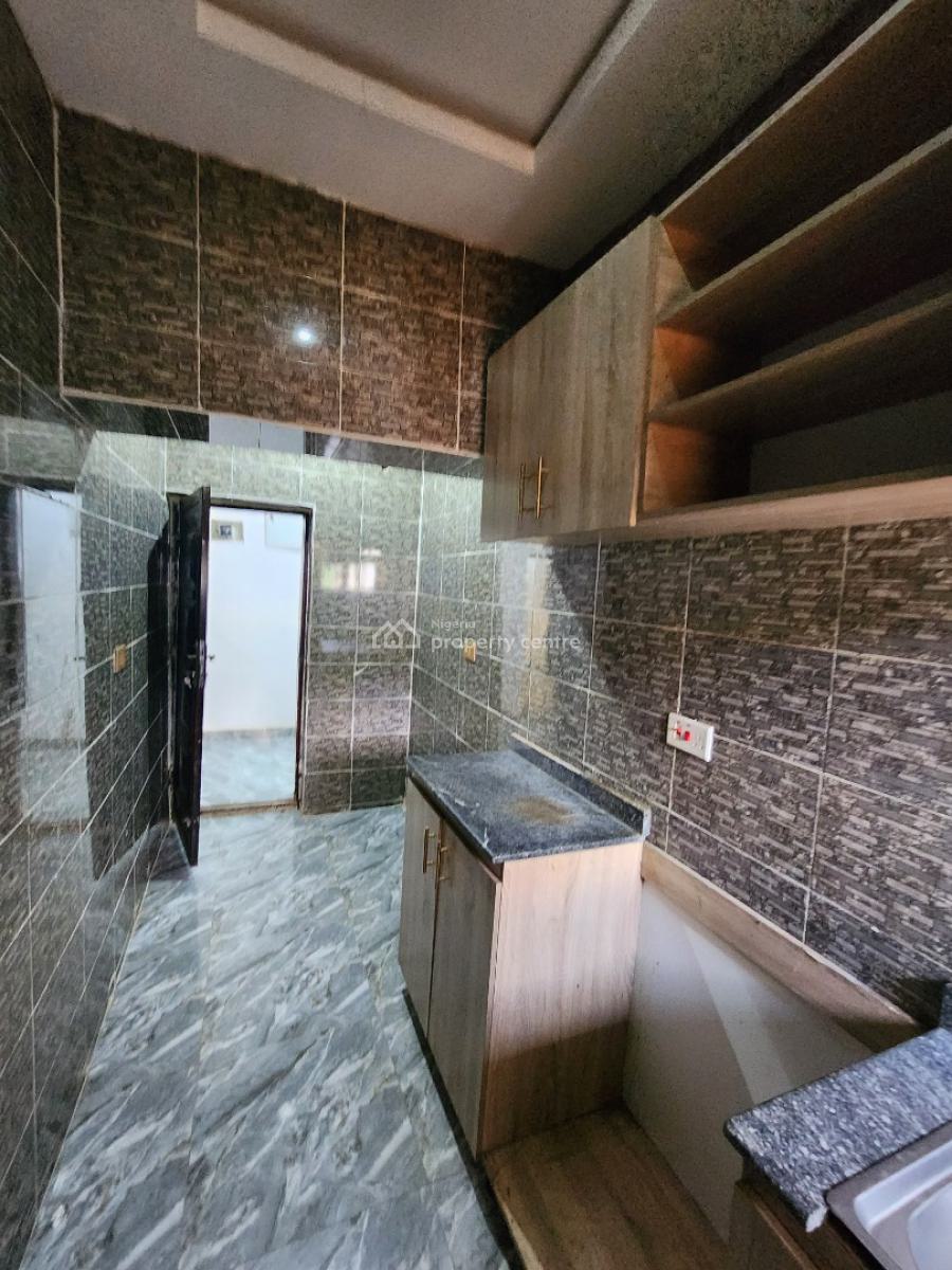 Luxury Two Bedroom Block of Flat, News Engineering Dawaki, Dawaki, Gwarinpa, Abuja, Flat / Apartment for Rent
