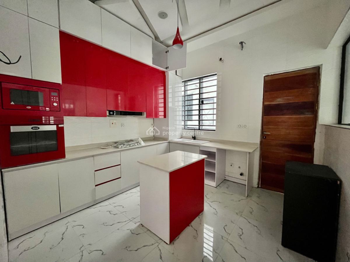 Charming 3-bedroom Semi-detached Duplex with Bq -- Chevron Axis, Chevron, Lekki, Lagos, Semi-detached Duplex for Rent