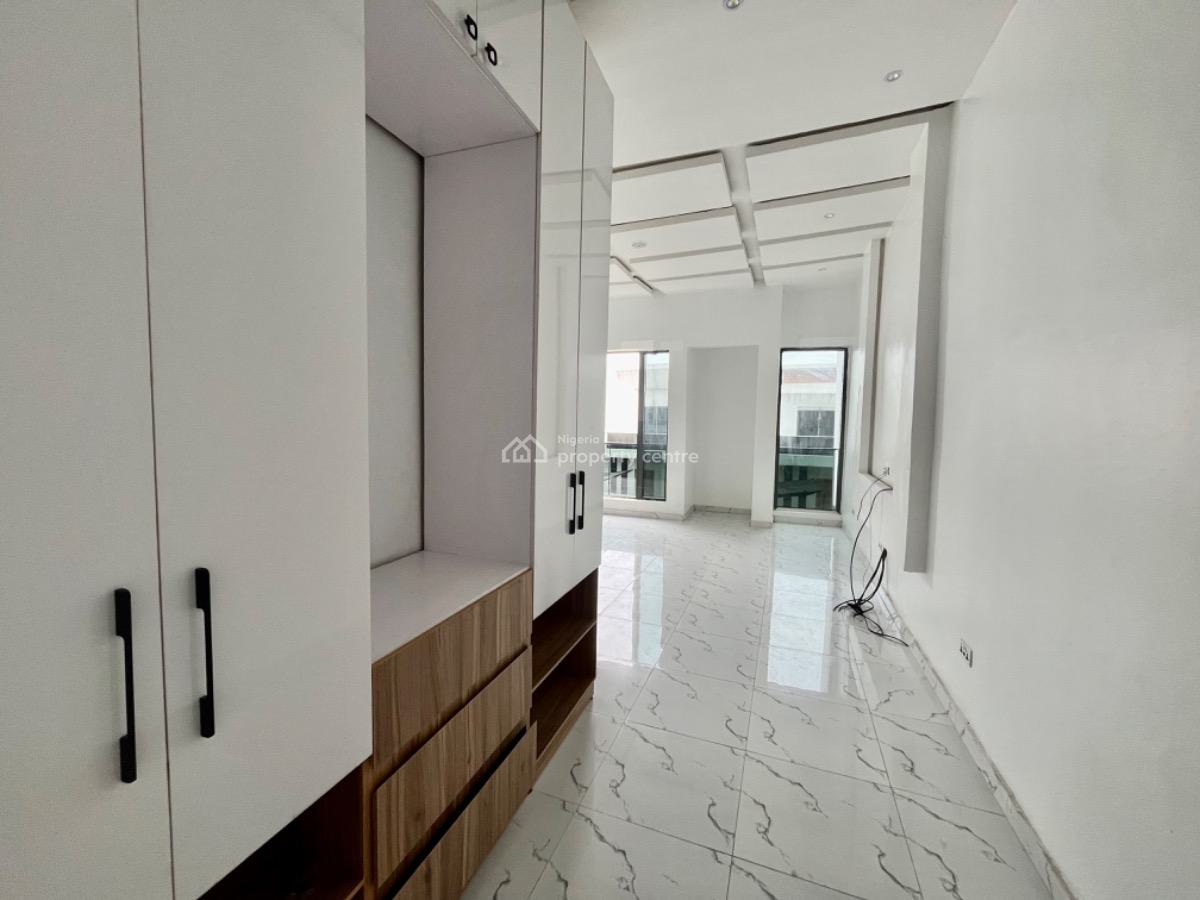 Charming 3-bedroom Semi-detached Duplex with Bq -- Chevron Axis, Chevron, Lekki, Lagos, Semi-detached Duplex for Rent