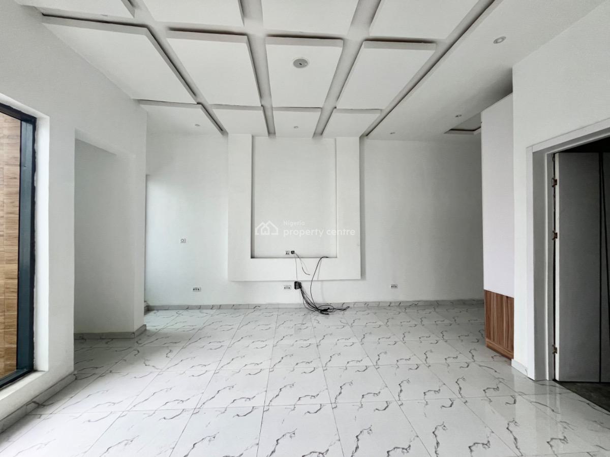 Charming 3-bedroom Semi-detached Duplex with Bq -- Chevron Axis, Chevron, Lekki, Lagos, Semi-detached Duplex for Rent