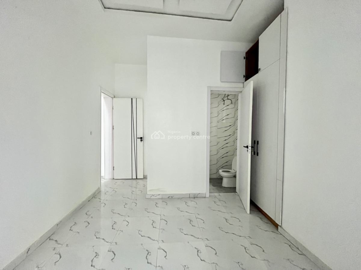 Charming 3-bedroom Semi-detached Duplex with Bq -- Chevron Axis, Chevron, Lekki, Lagos, Semi-detached Duplex for Rent