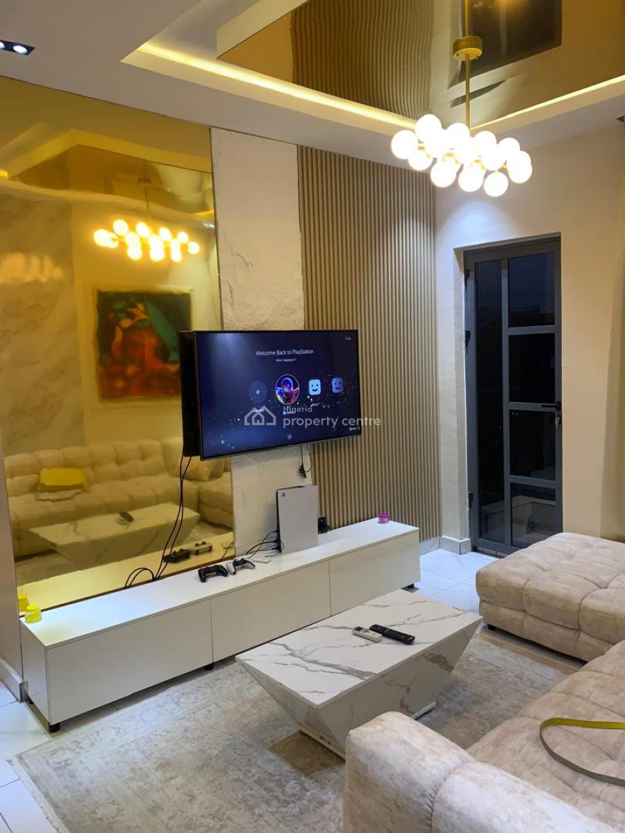 Luxury 1bedroom with Ps5 & 2balconies, Ologolo, Ologolo, Lekki, Lagos, Flat / Apartment Short Let