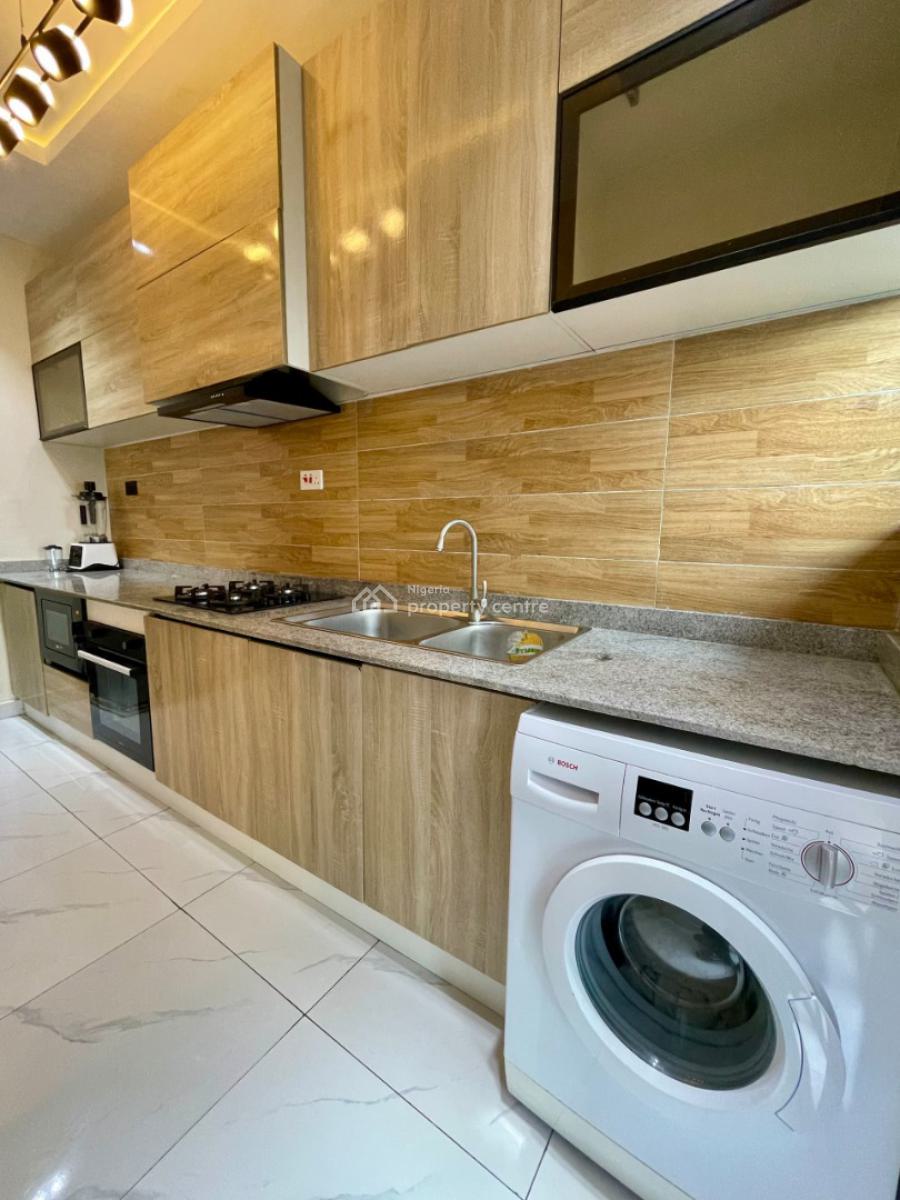 Luxury 1bedroom with Ps5 & 2balconies, Ologolo, Ologolo, Lekki, Lagos, Flat / Apartment Short Let