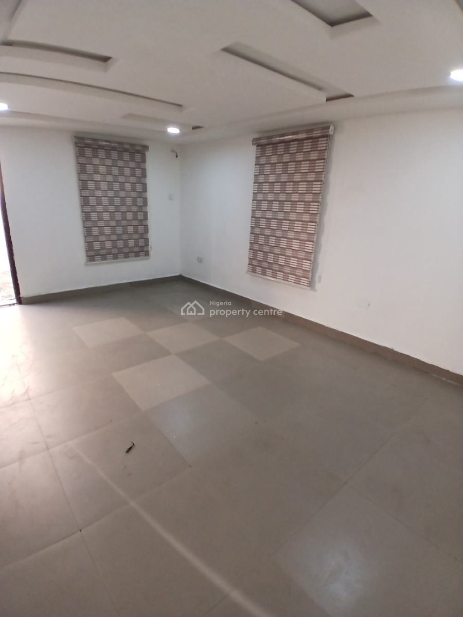 a Nice One Bedroom Flat with 2 Tiolets, Wuse, Abuja, Flat / Apartment for Rent