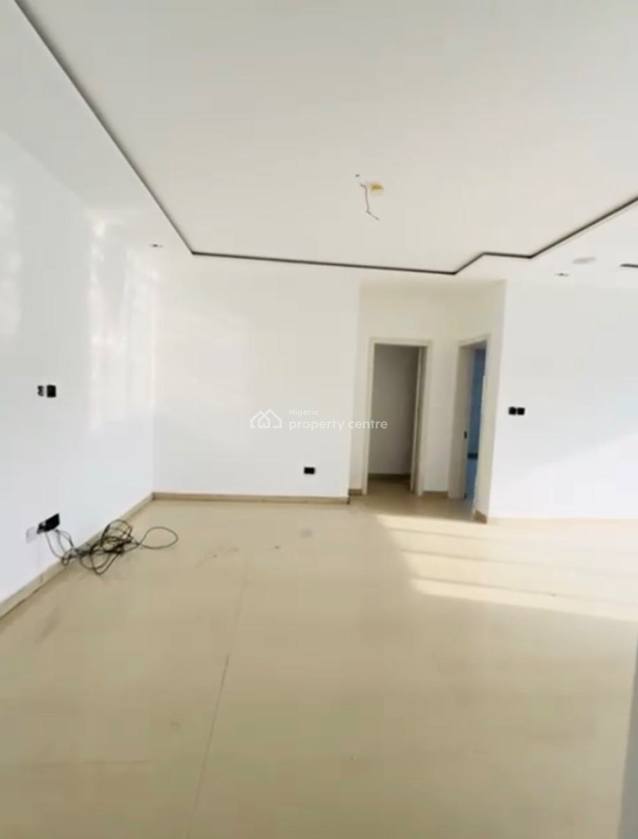 Luxury 2 Bedroom Apartment + Swimming Pool, Gym, Elevator, Lekki Phase 1, Lekki, Lagos, Flat / Apartment for Rent