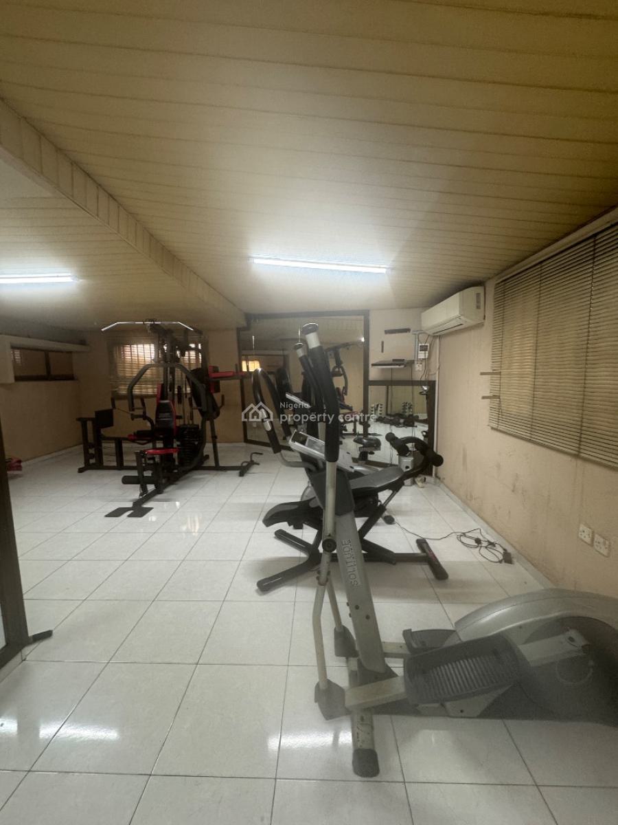 Luxury 3bedrooms Flat with Bq, Off Ajose, Victoria Island (vi), Lagos, Flat / Apartment for Rent