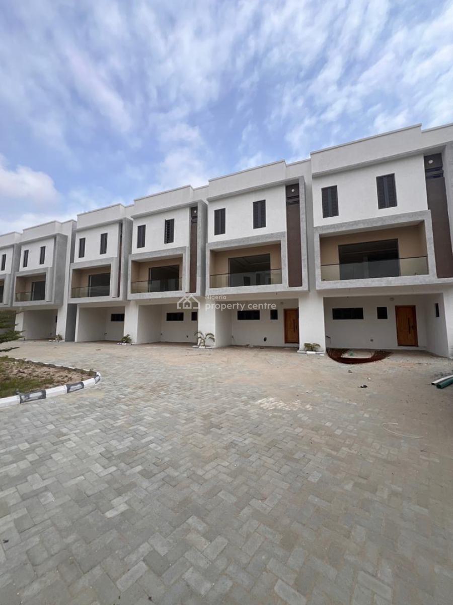 Exquisite Design 4 Bedroom Terraced  Duplex with Bq, Very Good Value Home Within a Gated Neighborhood in Ikate, Lekki, Lagos, House for Sale