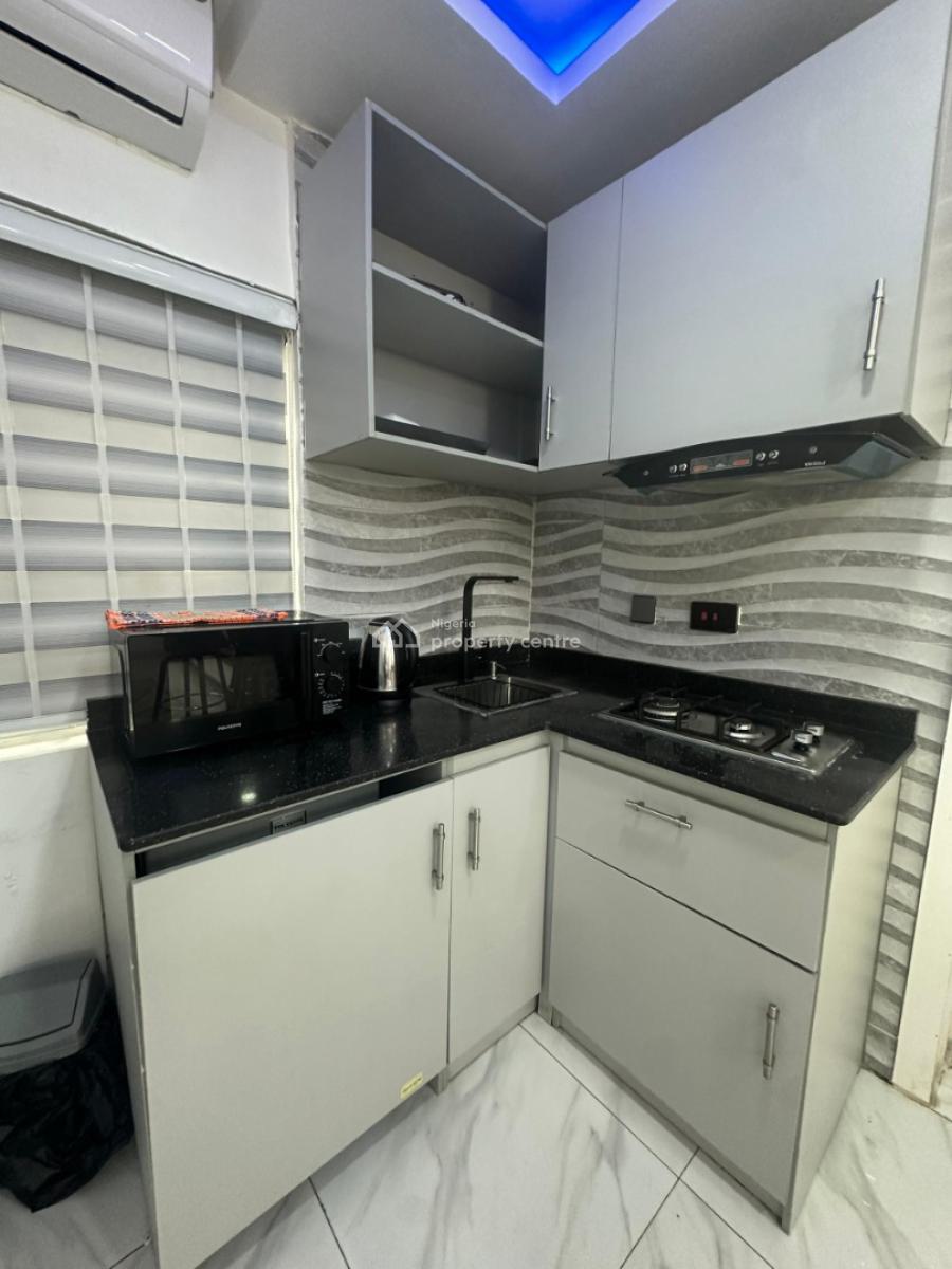 Furnished 1 Bedroom Apartment, Ikeja Gra, Ikeja, Lagos, Flat / Apartment Short Let