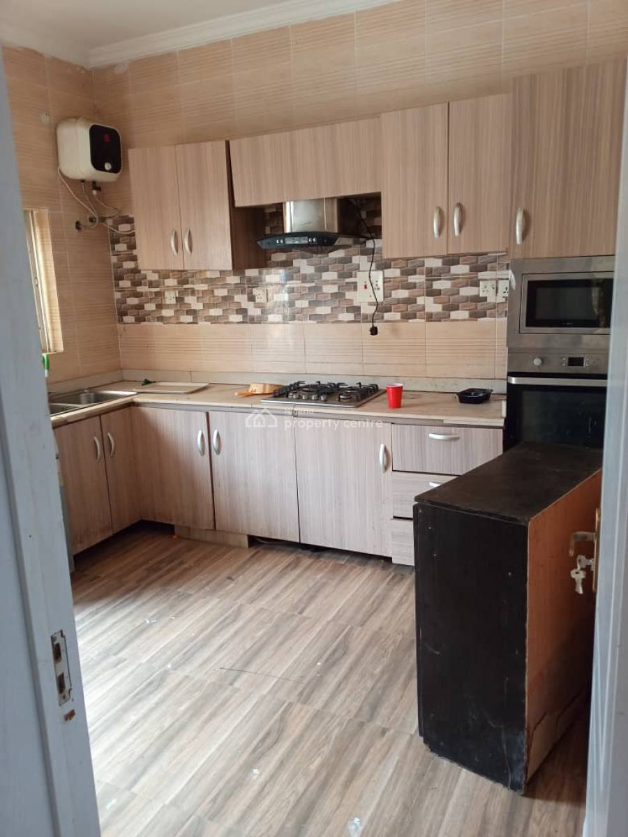 4 Bedroom Terraced Duplex, Lekki, Lagos, Flat / Apartment for Rent