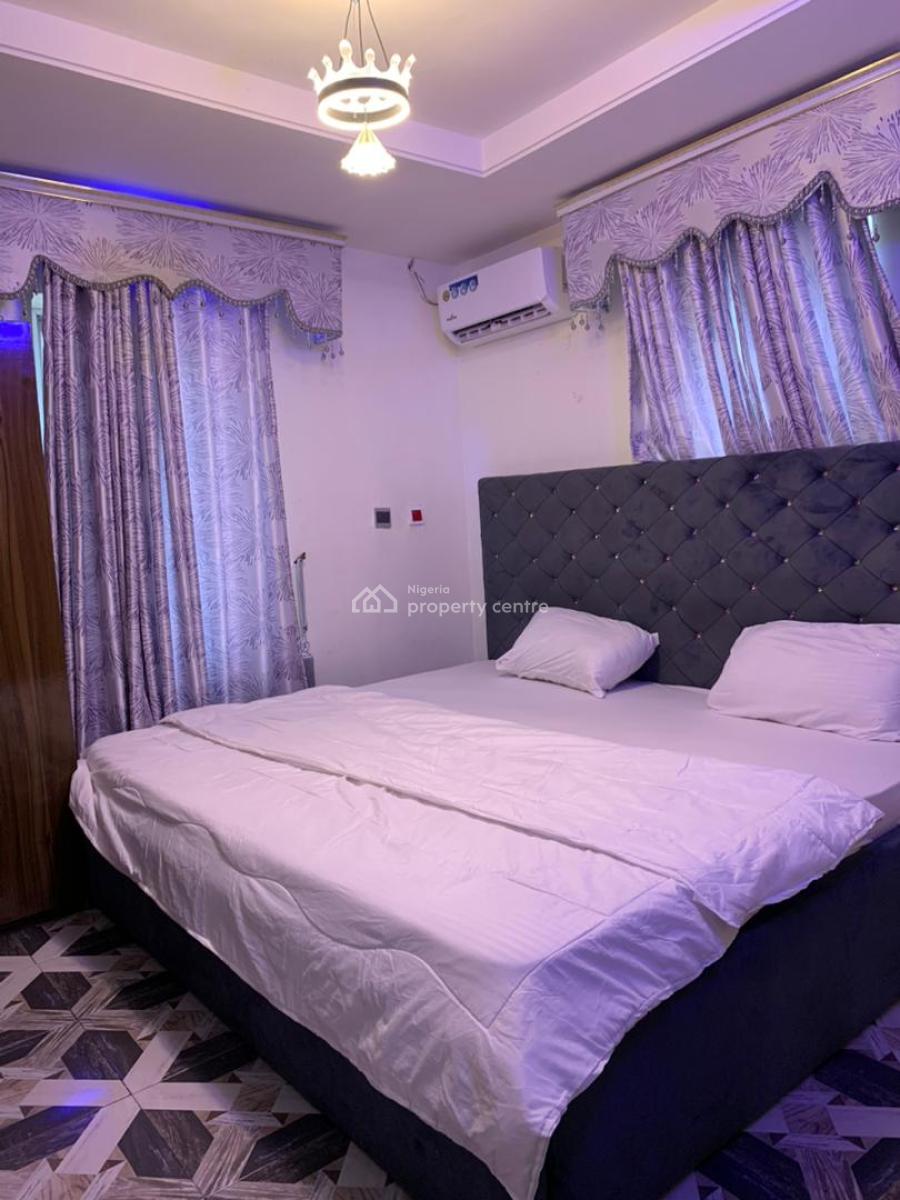 a Room and Palour Self Contained, Twins Garden Estates, Ibeju Lekki, Lagos, Mini Flat (room and Parlour) Short Let