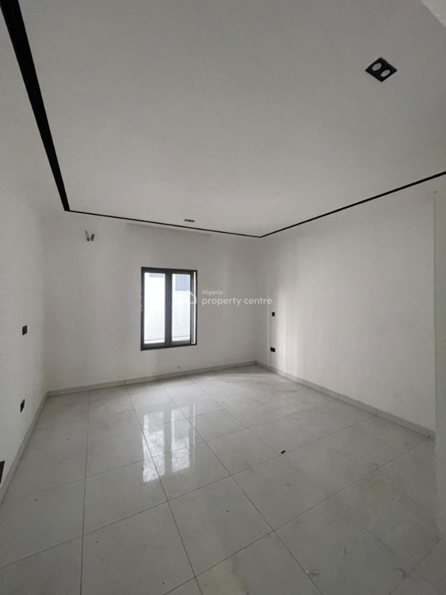 Lovely 4 Bedroom Terrace Duplex in a Prime Location, Lekki Phase 1, Lekki, Lagos, Terraced Duplex for Sale