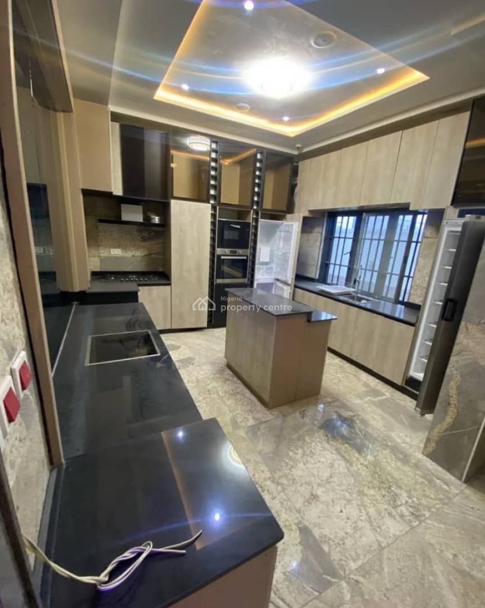 5 Bedrooms Detached Duplex, Guzape District, Abuja, Detached Duplex for Sale