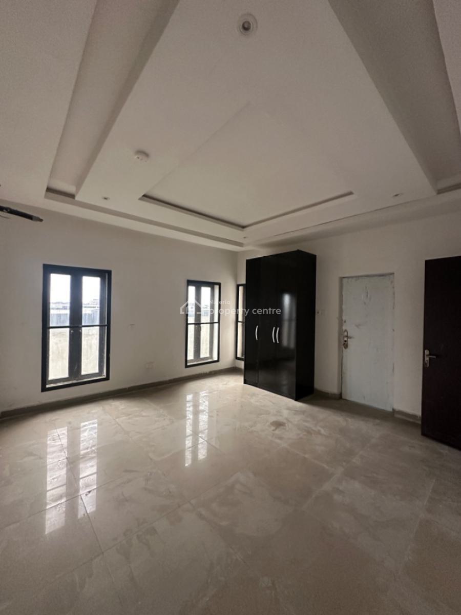 Fully Service 3 Bedroom Apartment with Excellent Facilities (upstairs), Ikota Villa, Lekki, Lagos, Flat / Apartment for Rent