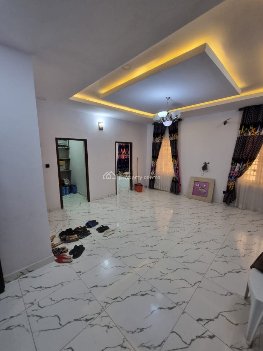Modern and Large 3 Bedroom Duplex with a Study, Big Kitchen, 2bq, Northern Foreshore Estate, Cheron, Lekki, Lagos, House for Sale
