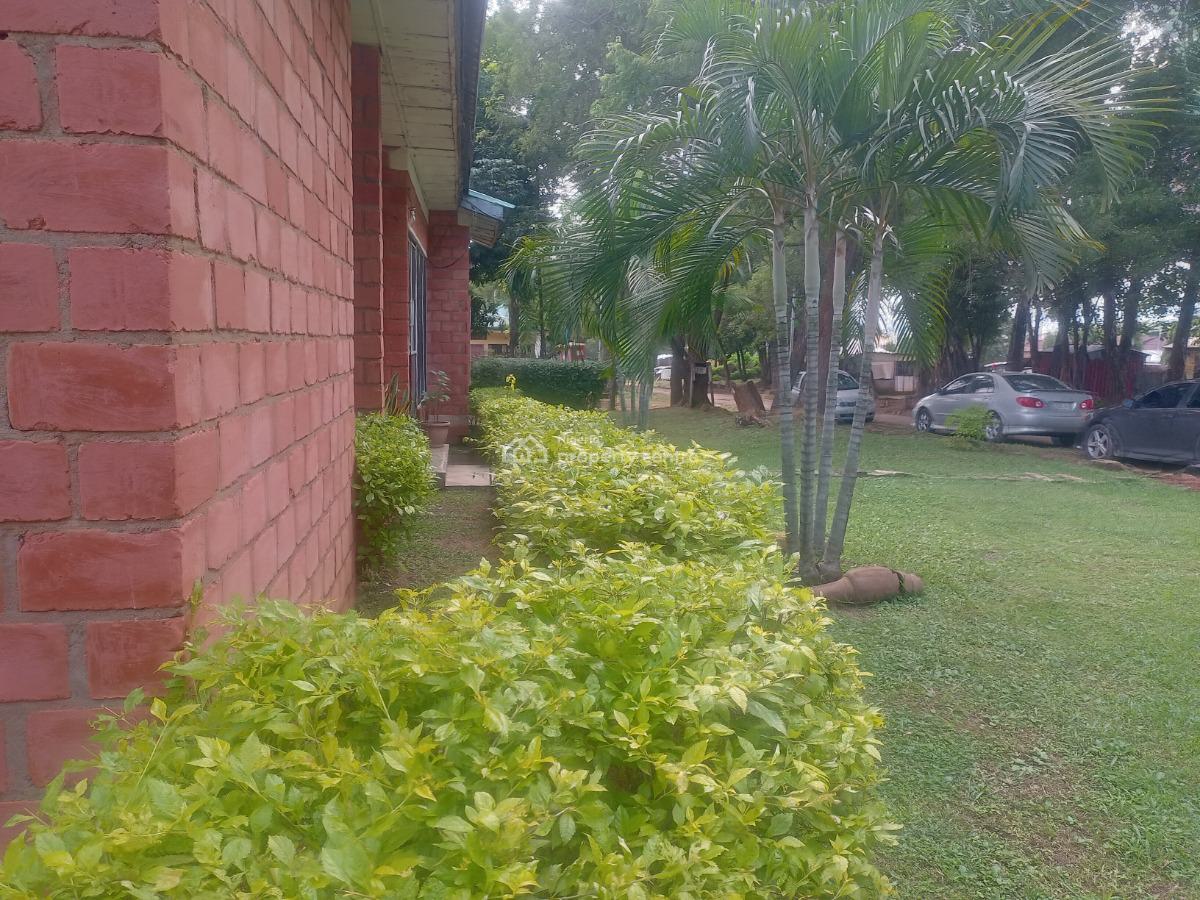 5 Bedrooms Bungalow on a Land of 1,500 Square Meter, By Nigeria Army War College, By The Presidential Villa, Asokoro District, Abuja, Detached Bungalow for Sale