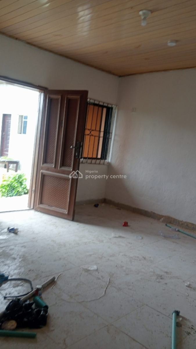 Well Renovated, Large and Spacious Miniflat But Not a Gated Compound, Bogije Town Extension, Bogije, Ibeju Lekki, Lagos, Mini Flat (room and Parlour) for Rent