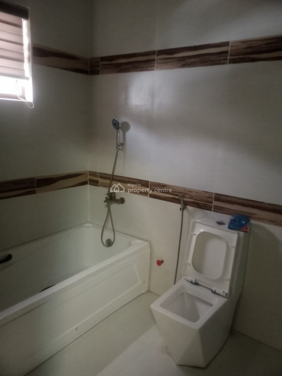 Fully Serviced and Exquisitely Furnished 4 Bedroom Terrace Duplex, Royal Pine Estate By 2nd Toll Gate Chevron, Lekki, Lagos, Terraced Duplex Short Let