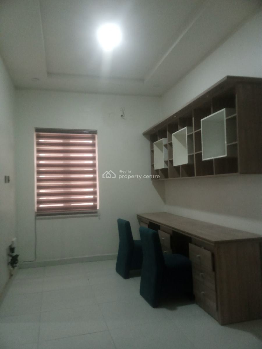 Fully Serviced and Exquisitely Furnished 4 Bedroom Terrace Duplex, Royal Pine Estate By 2nd Toll Gate Chevron, Lekki, Lagos, Terraced Duplex Short Let