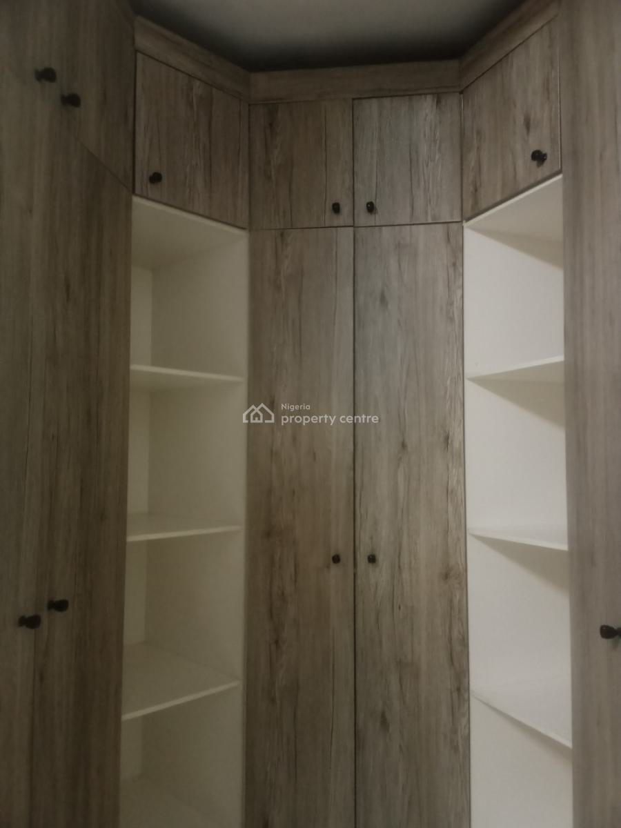 Fully Serviced and Exquisitely Furnished 4 Bedroom Terrace Duplex, Royal Pine Estate By 2nd Toll Gate Chevron, Lekki, Lagos, Terraced Duplex Short Let