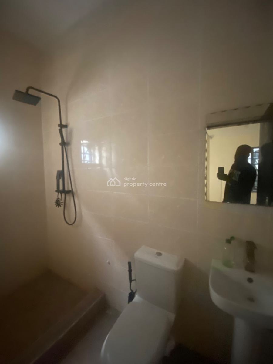 Very Sweet and Lovable Classic Sharp 2 Bedroom Just Out, Meadow View Estate, Ogombo, Ajah, Lagos, Flat / Apartment for Rent