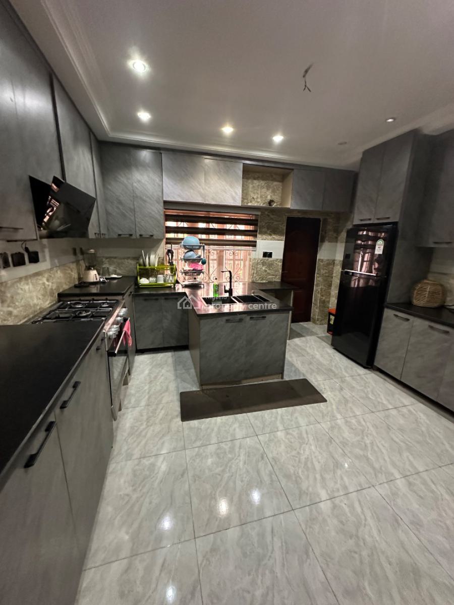 Well Furnished 2 Bedroom Duplex in a Secured and Serene Environment, Around Unique Luxury Estate, Katampe, Abuja, Terraced Duplex Short Let