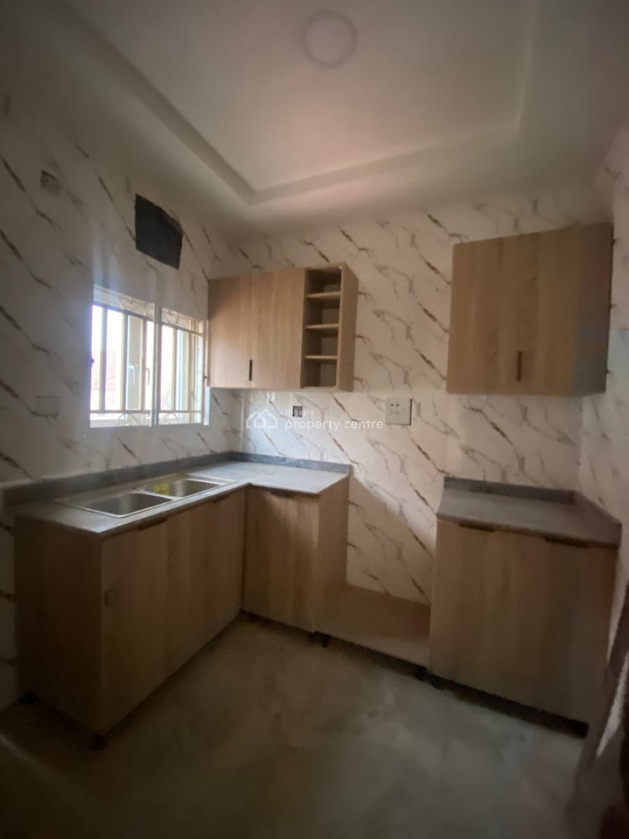 Neatly Built 2 Bedroom Flat, Gwarinpa, Abuja, Flat / Apartment for Rent