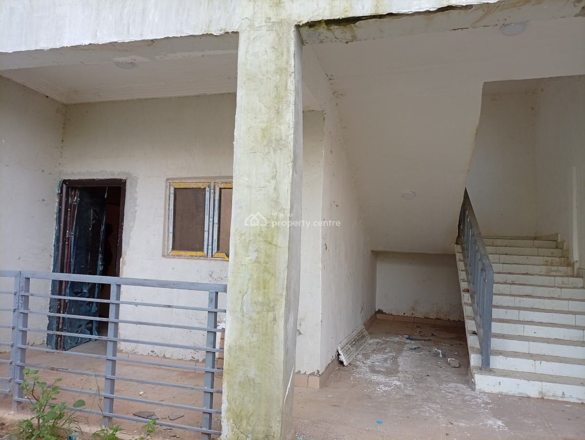3 Bedrooms Apartment Aso Garden Estate Phase 2 Papas Ground, Beside Papas Ground Opposite Kubwa Federal Housing Bridge, Kubwa, Abuja, Flat / Apartment for Sale