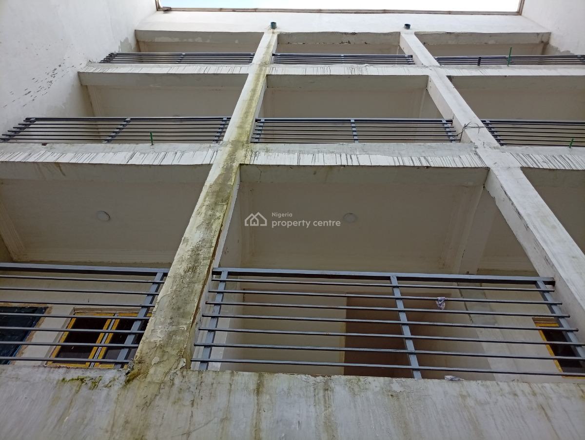 3 Bedrooms Apartment Aso Garden Estate Phase 2 Papas Ground, Beside Papas Ground Opposite Kubwa Federal Housing Bridge, Kubwa, Abuja, Flat / Apartment for Sale