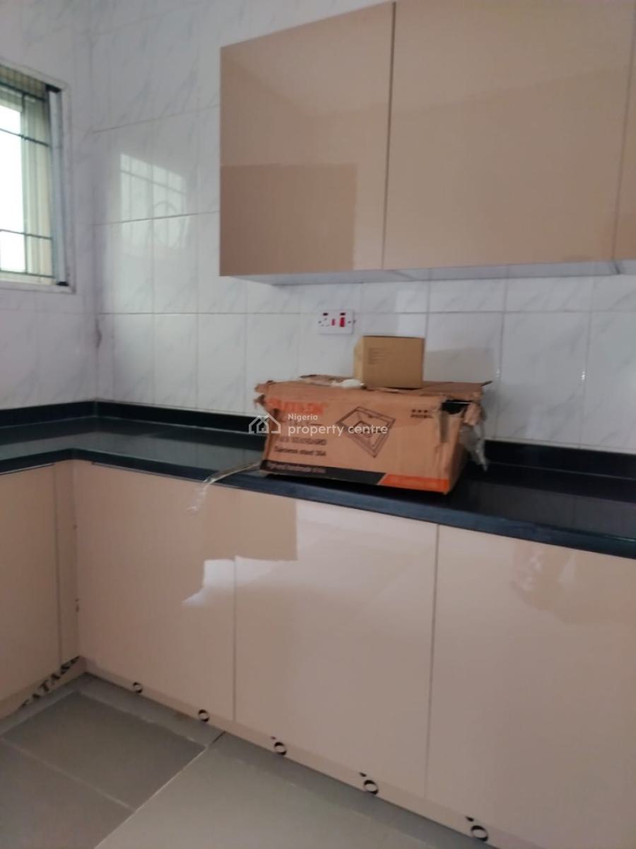 Luxury 2 Bedroom, Maryland, Lagos, Flat / Apartment for Rent
