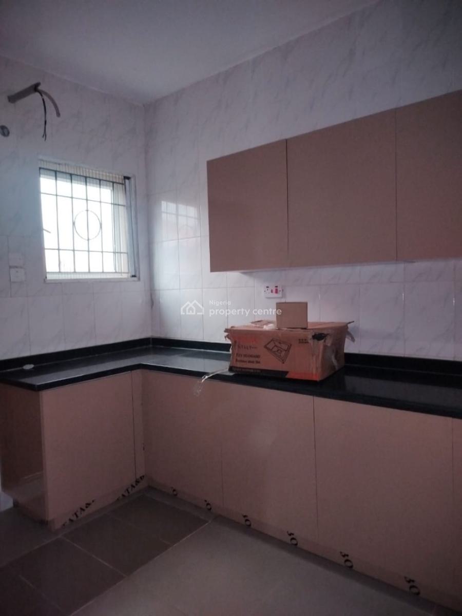 Luxury 2 Bedroom, Maryland, Lagos, Flat / Apartment for Rent