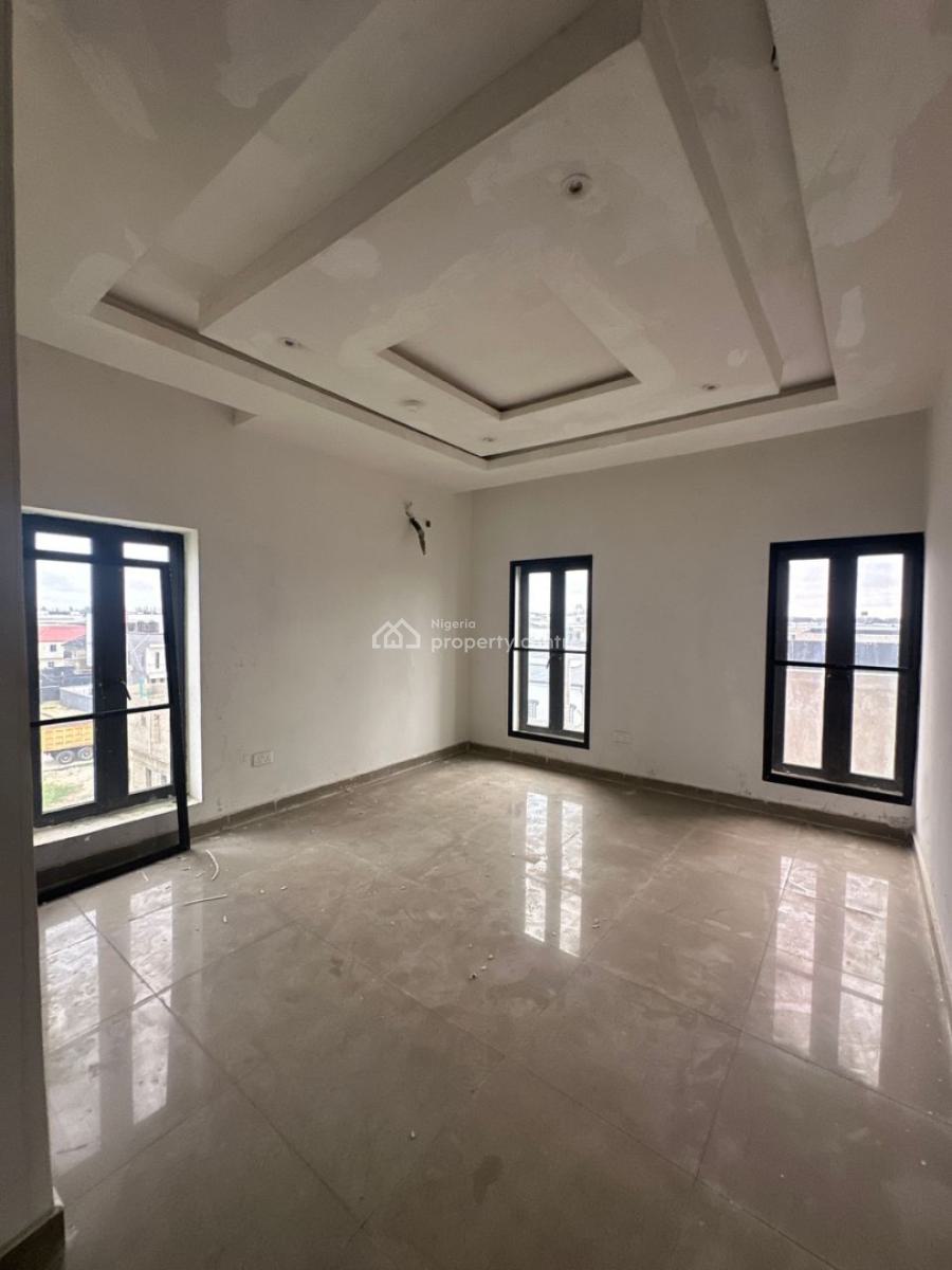 Fully Service 3 Bedroom Apartment with Excellent Facilities (upstairs), Ikota Villa, Ikota, Lekki, Lagos, Flat / Apartment for Rent